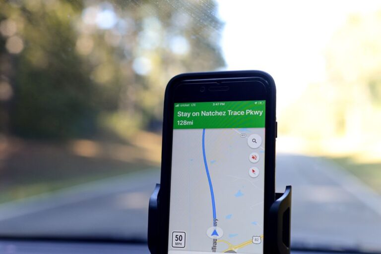 EFF Report Reveals How Mobile Ad SDKs Betray User Location Privacy by Default
